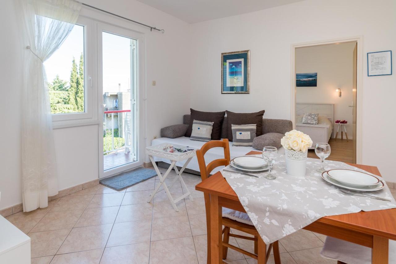 Apartments House Pinezic Malinska Luaran gambar